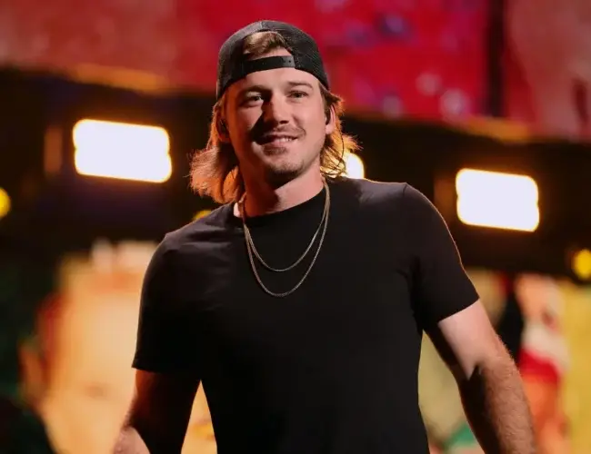 Morgan Wallen Drops New Track + Video For “SMILE”