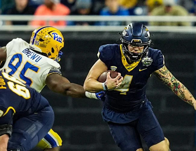 Toledo, Pitt make bowl game history in extended contest that becomes instant classic